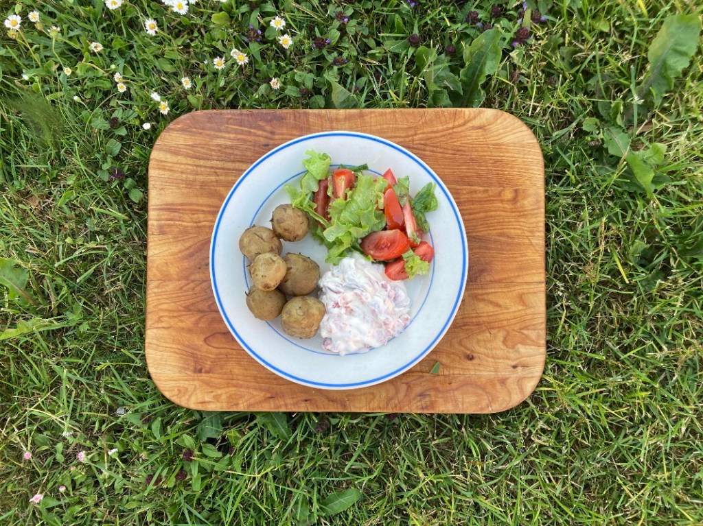 Cold Smoked Salmon in Crème Fraîche with New Potatoes |&nbsp;Recipe